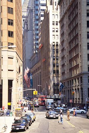 金沢で簡単で楽しい伝統の金箔貼り体験